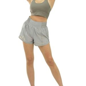 BALANCE ATHLETICA // breeze shorts